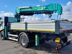 Хто є лідером з продажу вантажних автомобілів з кранами-маніпуляторами в Україні?