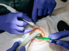 Профессиональная гигиена и чистка зубов в Днепре